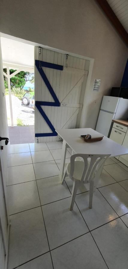 Les Cottages De Roseau Capesterre Belle Eau Bagian luar foto